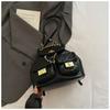 Mochila Estilo Cadena, Bolso de Nicho, Nuevo Modelo 2026, Mochila Acolchada para Mujer, Textura de Alta Calidad, Bolso de Mano Sencillo para el Día a Día