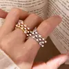 Anillo Abierto de Zirconia y Perla de Lujo Ligero de Moda, Diseño Exquisito de Nicho de Gama Alta, Anillo para Dedo Índice, Accesorio de Mano Versátil y Elegante