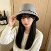 Chapéu de Feltro de Lã Novo Estilo para Mulheres, Chapéu Moderno de Aba Curta, Chapéu Bucket Retrô Britânico, Chapéu Elegante de Pescador para Senhoras, Chapéu de Moda Versátil