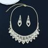 Conjunto de Dos Piezas Nuevo Transfronterizo Europeo y Americano de Lujo con Diamantes Completos Collar con Borlas de Pedrería Pendientes Elegantes con Diamantes Completos Traje de Joyería
