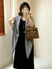 Chal triangular de punto para mujer talla grande, colección otoño 2026, estilo elegante y suave, perfecto para usar en capas y como prenda exterior