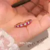 Anillo redondo de circón color rosa flor de cerezo, moderno, simple, exquisito, lujo ligero, sensación de alta gama, único y versátil, elegante accesorio para la mano