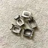 Soporte de Base de Cobre con Garras Huecas Color K Blanco con Agujeros Laterales, Soporte de Garra Hueca, Soporte para Diamantes, Accesorios para Manualidades para Coser Ropa, Bolsos, Zapatos