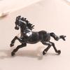 Broche de caballo del zodíaco retro de comercio exterior transfronterizo, ramillete de caballo de tres colores que gotea, alfiler de caballo al galope, accesorios para hombres