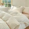 Juego de ropa de cama de cuatro piezas de algodón de doble capa estilo niña, estilo princesa de algodón puro, funda de edredón, sábana, sábana bajera y juego de tres piezas.