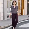 Conjunto de Otoño para Mamá Top de Moda 2026 Nueva Sudadera a Rayas Traje Deportivo Casual para Mujeres de Mediana Edad y Mayores Primavera y Otoño