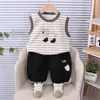 Conjunto Nuevo de Verano 2026 para Niños Chaleco Rayado de Manga Corta Pantalones Cortos de Color Bloqueado con Perro Lindo Conjunto Trendy de Dos Piezas
