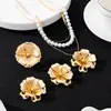 Conjunto de Pendientes, Collar y Anillo Florales Vintage de Alta Gama, de Moda Transfronteriza para Nicho, Adecuado para Mujeres para Uso Diario y Fiestas