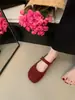 Novos Sapatos de Salto Baixo Quadrados com Biqueira Dividida e Fivela Estilo Francês para Todas as Estações - Outono 2026