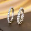 Anel de Prata S925 de Nicho de Luxo Estilo Europeu e Americano com Círculo Completo de Diamante, Joia Empilhável Versátil e Estilosa Venda por Atacado
