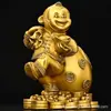 Adorno de Fortuna del Mono Dorado Figura del Mono del Zodiaco Resina Exquisito Mascota Mono de la Suerte Manualidad de Escritorio