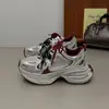 Zapatillas Deportivas para Mujer que Aumentan la Altura 2024 Nuevas Otoño Vintage Ligeras de Suela Gruesa Adelgazantes Versátiles Casuales