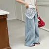 Jeans de Primavera y Otoño para Niñas 2026 Nueva Moda Estilo Coreano Tendencia Jeans Bordados con Corazón para Niños Mayores