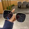 Gafas de Sol de Marco Grande para Mujer, Protección Solar y Protección UV, Nuevo Estilo Trendy 2026, Efecto Adelgazante para Caras Grandes, Gafas de Sol de Gama Alta al por Mayor
