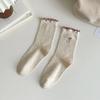 Meias Femininas com Bordado de Renda de Fungo de Fio de Ponto Meias de Algodão de Tubo Médio para Todas as Partidas Departamento Japonês Meias Empilhadas de Vento Suave da Faculdade