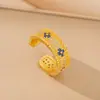 Collar Popular Transfronterizo de Trébol de Cuatro Hojas Incrustado con Circonitas, Cadena para Clavícula y Aretes de Joyería de Moda de Verano para Mujer, Lujo Ligero de Nicho, No se Desvanece