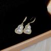 Brincos de gancho de orelha fofos e criativos com pérolas artificiais incrustadas de diamantes, estilo chinês, elegantes e sofisticados, para mulheres
