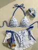 Bestseller de Amazon 2026: Conjunto de Bikini Halter Blanco y Azul con Temática Oceánica para Mujer, con un Fresco Estilo Playero