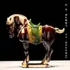Caballo Tang sancai llegó con éxito decoración de pasillo estilo chino de cerámica arte de escritorio regalo de inauguración regalo de negocios