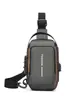 Bolsa de Moto Popular Masculina Transfronteiriça de Grande Capacidade Bolsa de Peito Masculina Bolsa Transversal de Ombro Impermeável e Resistente ao Desgaste Multifuncional Presente