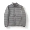 Chaqueta de plumas ligera, Serie Ligera, la tela y la confección son de gran calidad, muy ligera y no voluminosa 10191