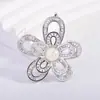 Broche de Flor Creativo, de Moda y Exquisito, Ramillete de Perlas de Agua Dulce de Alta Gama, Broche Elegante y Atmosférico al por Mayor