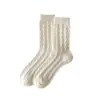Calcetines de mujer para otoño e invierno, nuevos, gruesos, cálidos, de tubo, color liso, calcetines de torsión vintage, versátiles, casuales, para el suelo, calcetines de luna