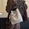 Nova bolsa de balde feminina de luxo leve, estilo coreano, adequada para o trabalho, grande capacidade, bolsa de mão, bolsa de ombro da moda outono 2026