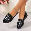 E-commerce Transfronteiriço Tamanho Plus Outono 2026 Novos Mocassins Planos Femininos Estilo Acadêmico Britânico Slip-on Sapatos Pequenos de Couro