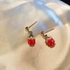 Pendientes coreanos elegantes con diseño de fresas, estilo chica con sentido del estilo francés, bonitos y combinables, para mujer.