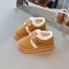 Zapatos Casuales de Algodón para Niñas Forro de Lana de Cordero Cierre de Velcro Zapatos Birkenstock Otoño/Invierno 2025 Nuevos Zapatos Cálidos de Algodón para Niños