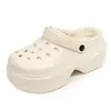 Chinelos Personalizados de Inverno Novos Sapatos de Algodão Femininos Forrados com Lã para Manter Aquecido para Uso Doméstico Chinelos de Algodão com Solado Grosso Que Parecem Pisar em Merda