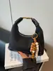 Bolso con un Toque de Lujo de Nicho, Exquisito y de Lujo Ligero, Bolso Vintage Mate para Mujer para el Trabajo, Bolso Versátil Tipo Dumpling, Transfronterizo