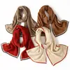 100% Cachemira Pura Otoño/Invierno 2026 Estilo Nuevo para Mujer Bloque de Color Borde Caliente Calentador de Cuello Protector de Cuello Chal Bufanda de Punto