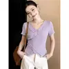 Camiseta corta de estilo coreano, pura y seductora, con volantes, cruzada, de manga corta, nuevo diseño de primavera con sentido de elegancia, top con escote en V y aplicaciones de encaje para mujer