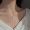 Collar de plata de ley 925 con piedra lunar redonda para clavícula, temperamento femenino, nicho de Instagram, temperamento joker, sensación de lujo ligero, nuevo, al por mayor