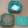 Caja de Joyería con Tapa Octagonal de Brocado Caja de Almacenamiento para Pulseras Joyas Cuentas Caja de Embalaje de Jade Esmeralda