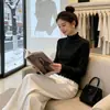 Camiseta Base de Manga Larga con Volantes y Cuello Semi-Alto para Mujer, Nuevo Estilo Otoño e Invierno 2026, Top Acanalado de Color Sólido Ajustado para Mujer