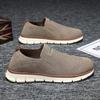 Sapatos de malha masculinos verão 2024 novos sapatos masculinos respiráveis sapatos preguiçosos sem cadarço tênis casual respirável masculino