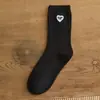 Meias Empilháveis Femininas Outono/Inverno Bordado Coração de Amor Doce Versátil Casual Algodão Penteado Meias Longas Estilo College Meias de Cano Médio