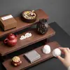 Estante de Exhibición de Madera Maciza en Forma de Escalera para Juegos de Té, Coleccionables, Joyería y Accesorios de Transmisión en Vivo Multicapa