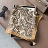 Bufanda Cuadrada Pequeña con Borlas y Estampado de Ponis de Nuevo Estilo, Bufanda de Cuello con Borlas de Moda, Bufanda Delgada para Mujer