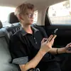 Camisa Polo Xadrez Ace' Niche Estilo Retrô de Alta Inteligência para Homens e Mulheres com Senso de Design Color-Blocking e Costura Falsa de Duas Peças Camiseta de Manga Curta