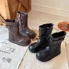 Botas de media caña para niña con hebilla de cinturón negra 2026 Otoño Nuevo Estilo Británico Cremallera tallada Suela suave cómoda Botas Martin