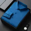2024 nueva camisa de manga larga elástica sin costuras de lujo ligero para hombre, camisa casual de negocios para hombre