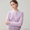 Cárdigan de ganchillo hecho a mano con mezcla de cachemira, calado, de un solo botón para mujer, versátil para otoño e invierno, top de punto suave y acogedor