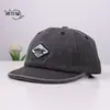 Gorra de Hip-Hop Unisex Vintage de Algodón Lavado Versátil Ala Corta Parte Superior Suave Bordado de Parche Ala Plana Gorra de Béisbol para Parejas