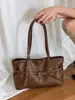La popular bolsa de hombro Meilade retro de este año para mujer 2026 nueva bolsa de hombro de gran capacidad bolsa de mano para el día a día