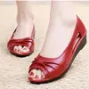 Sandalias de Estilo Nuevo para Mujer 2026 Zapatos de Madre Verano Cuña para Mujeres de Mediana Edad y Mayores Sandalias de Tacón Medio Suela Suave