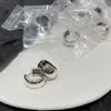 Pendientes Minimalistas de Círculo Liso para Mujer, Estilo Geométrico Fresco, Elegantes y Versátiles Nuevos Brazaletes para Oreja, Accesorios de Oreja de Moda